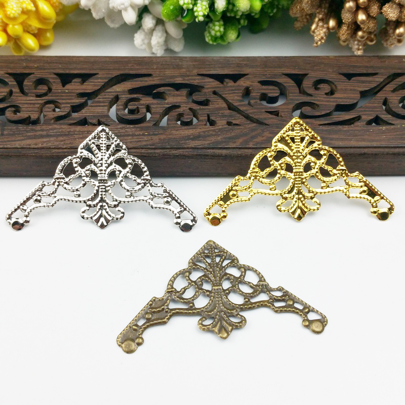 Embellish Craft - 20pcs 58mm Filigree Triangl Wraps Metal